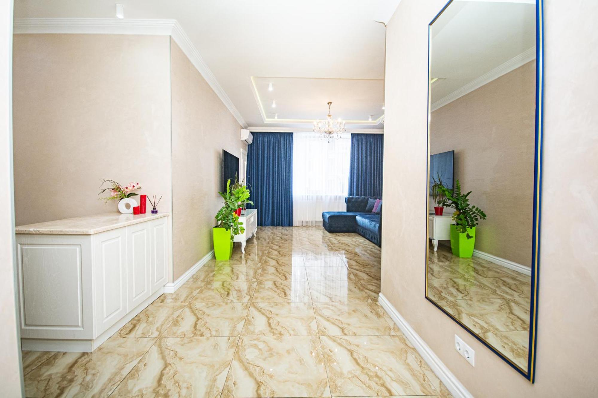 키예프 Luxury For Business & Pleasure Royal 3 아파트 외부 사진