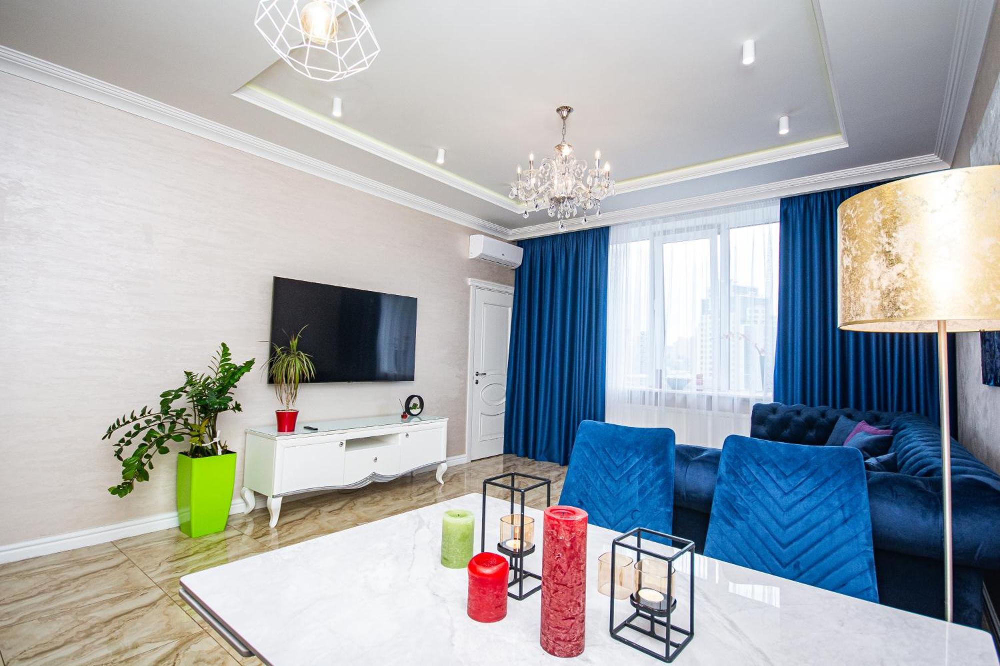 키예프 Luxury For Business & Pleasure Royal 3 아파트 외부 사진